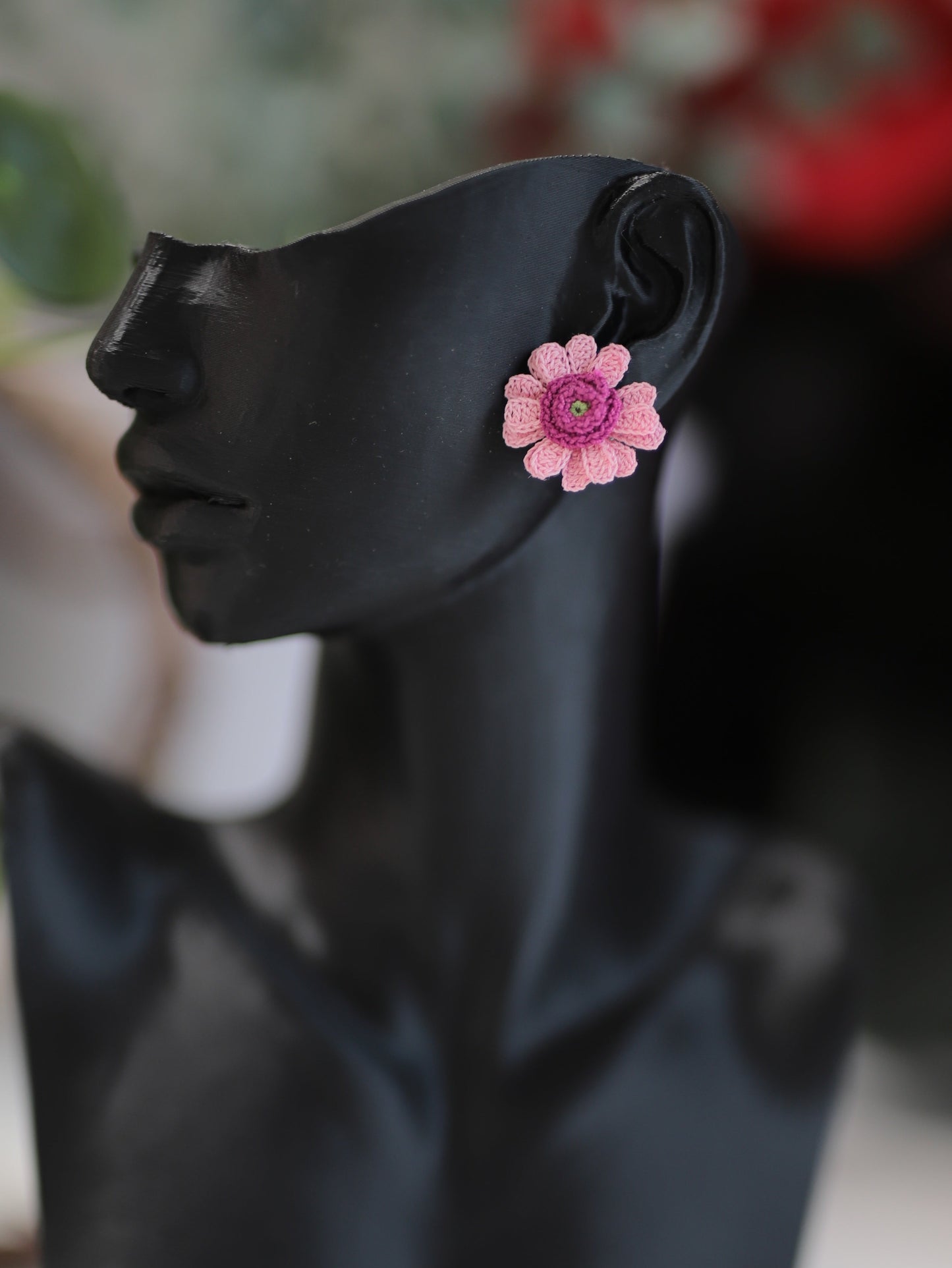 Pink daisy stud earrings