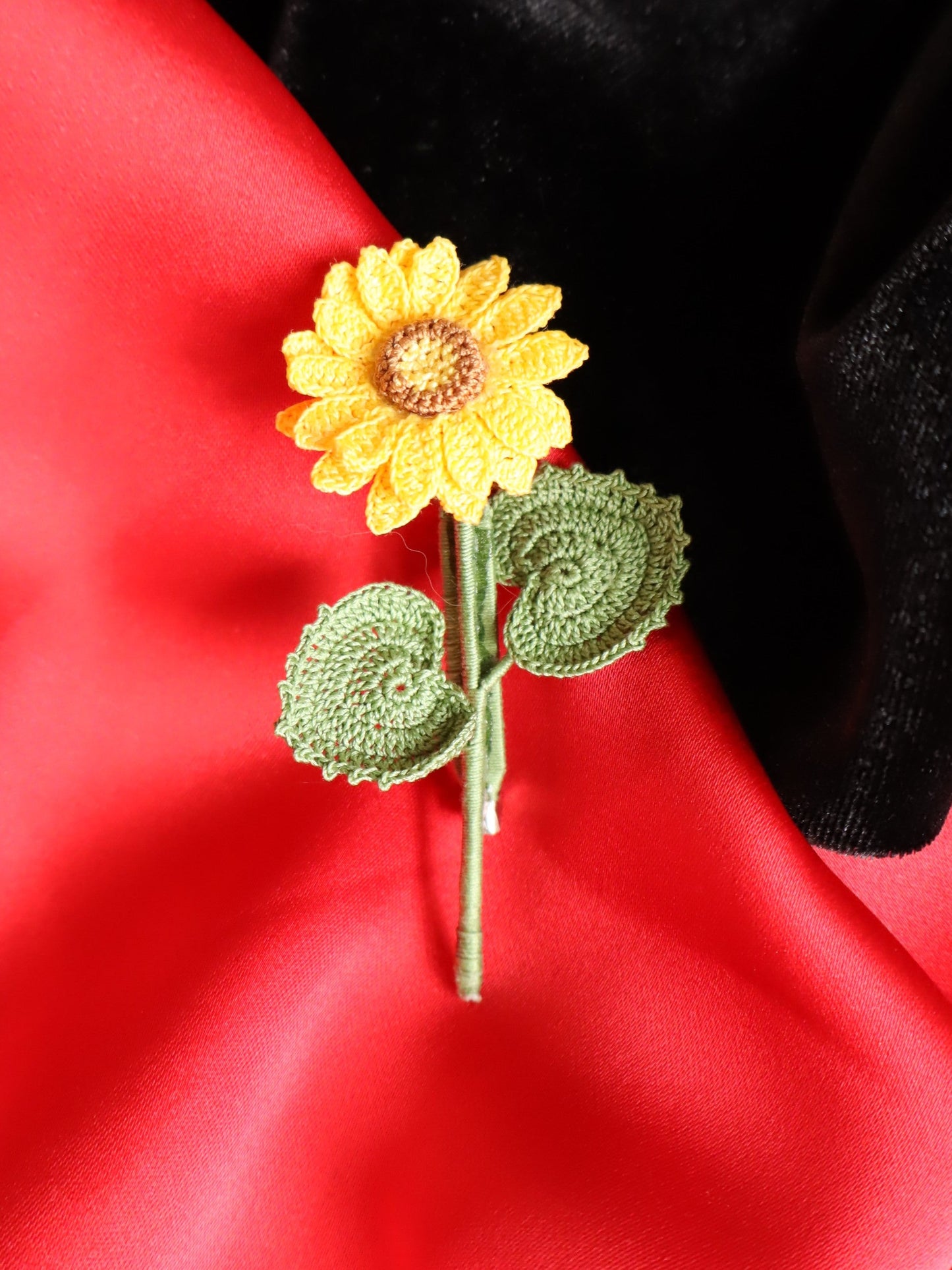 Sunflower Brooch