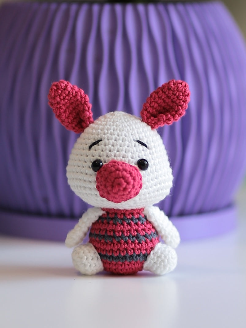 Happy yellow bear and friends keychain/ornament