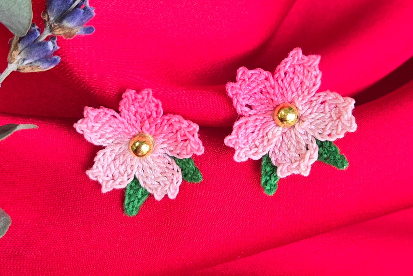 Sakura stud earrings