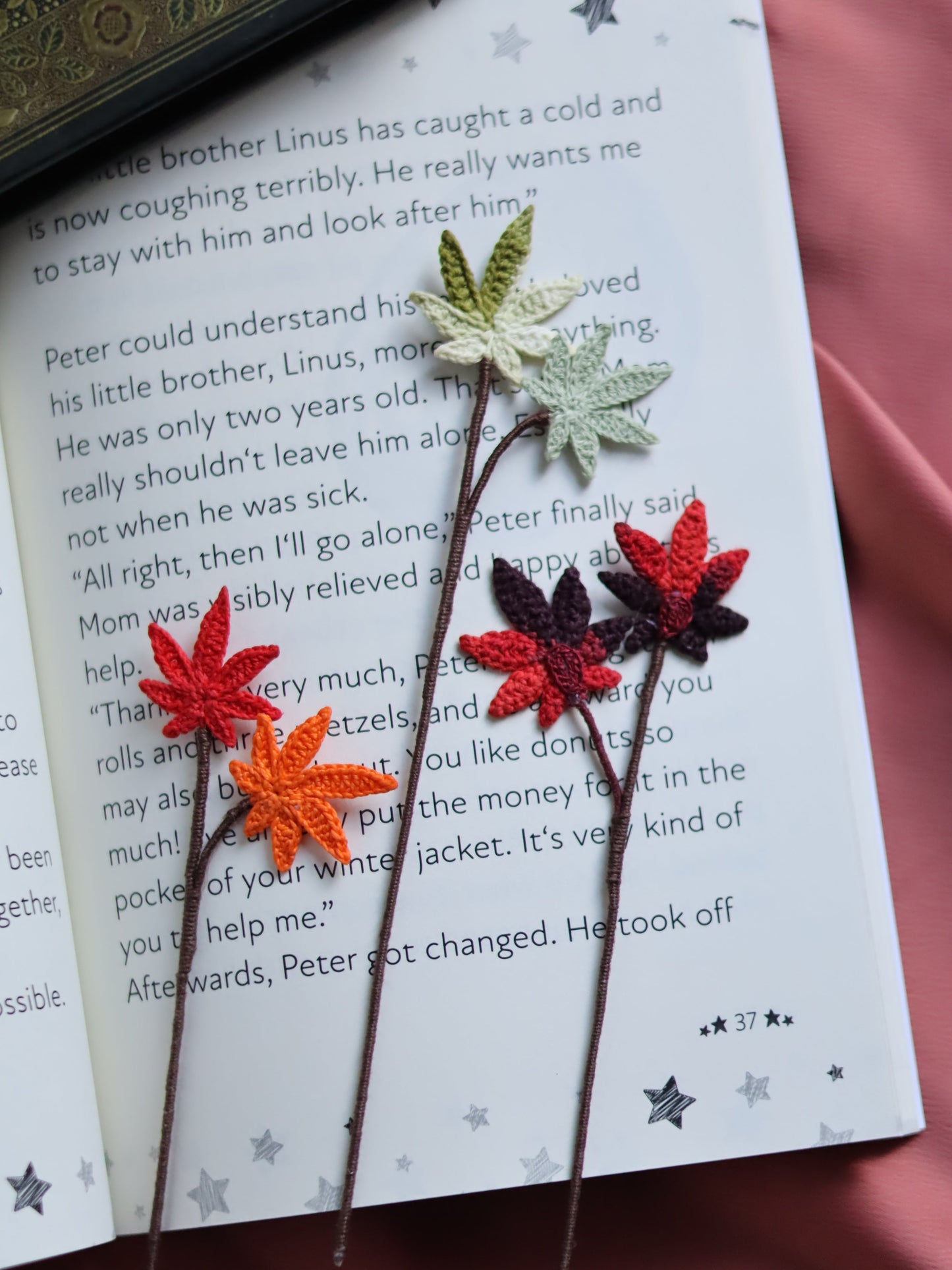 Leaf bookmark