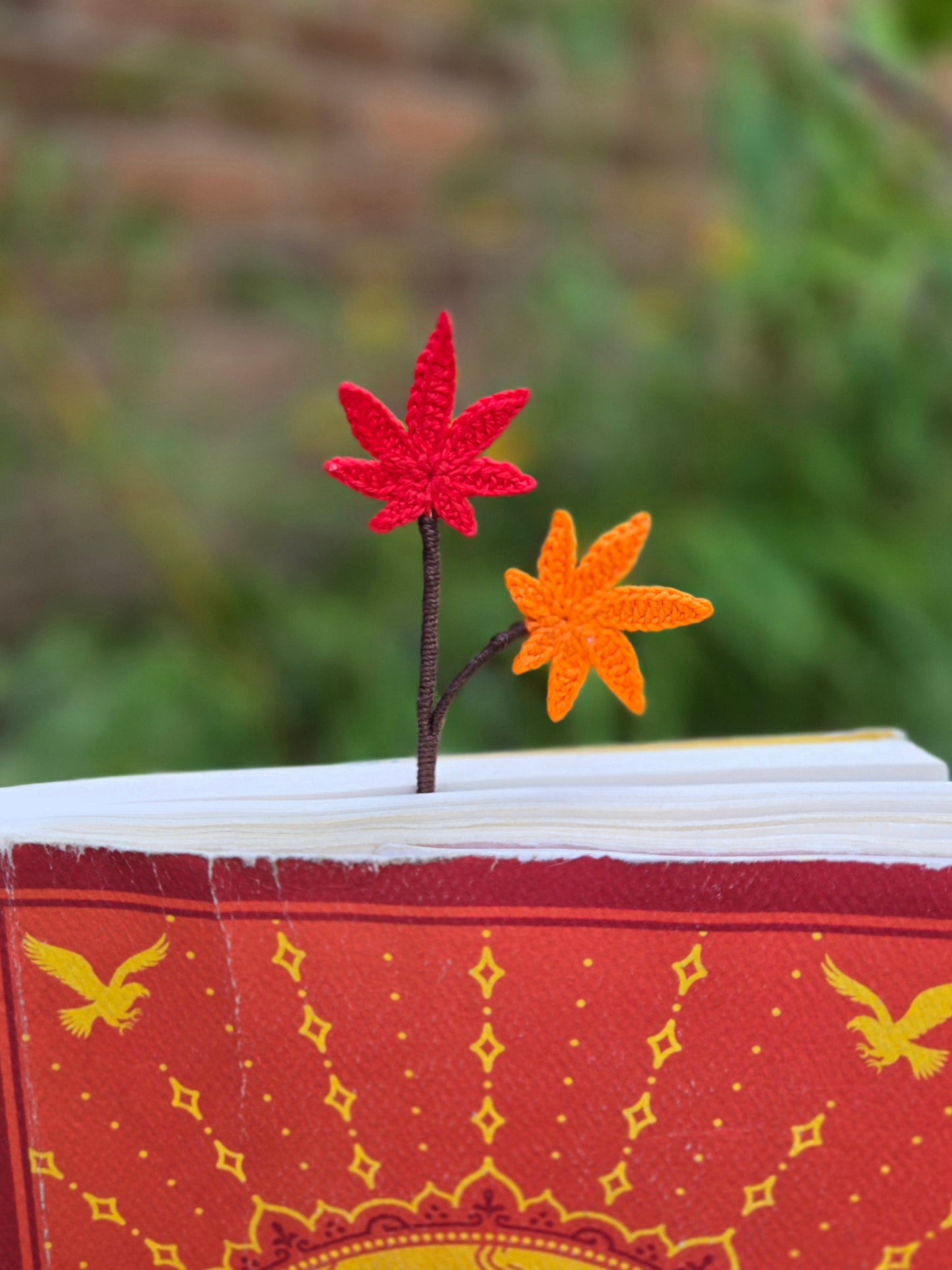 Leaf bookmark